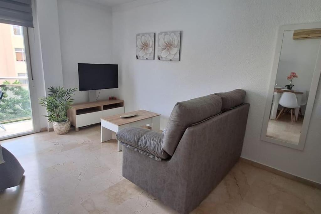 Room City Estepona Estudio Mar 外观 照片